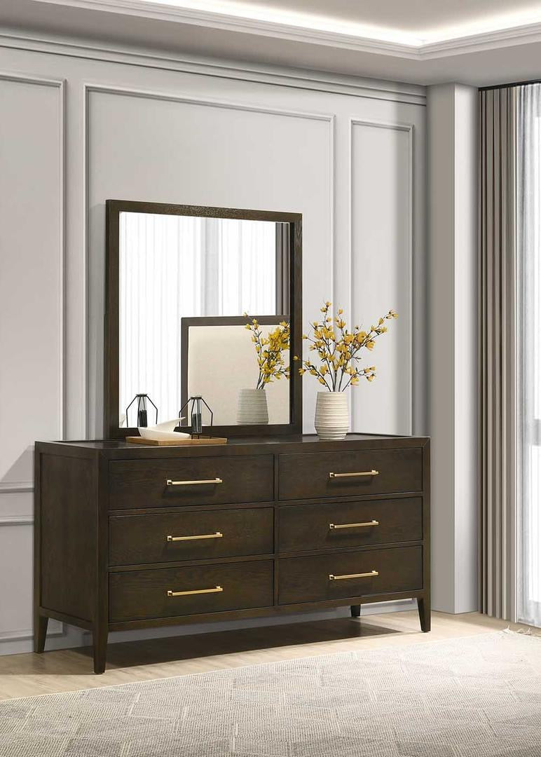 Hampshire wide chest