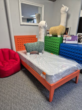 Load image into Gallery viewer, Kids Alpaca Stool