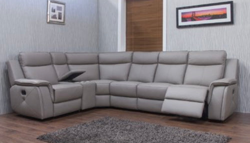 The infiniti leather corner group in taupe