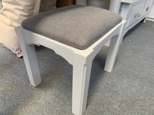 Eden dressing table, mirror and stool