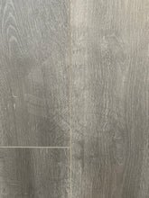 Load image into Gallery viewer, Elite solida laminate 8mm