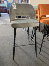 Load image into Gallery viewer, Ruby bar stool