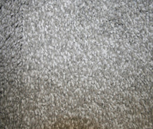 Load image into Gallery viewer, Dove carpet